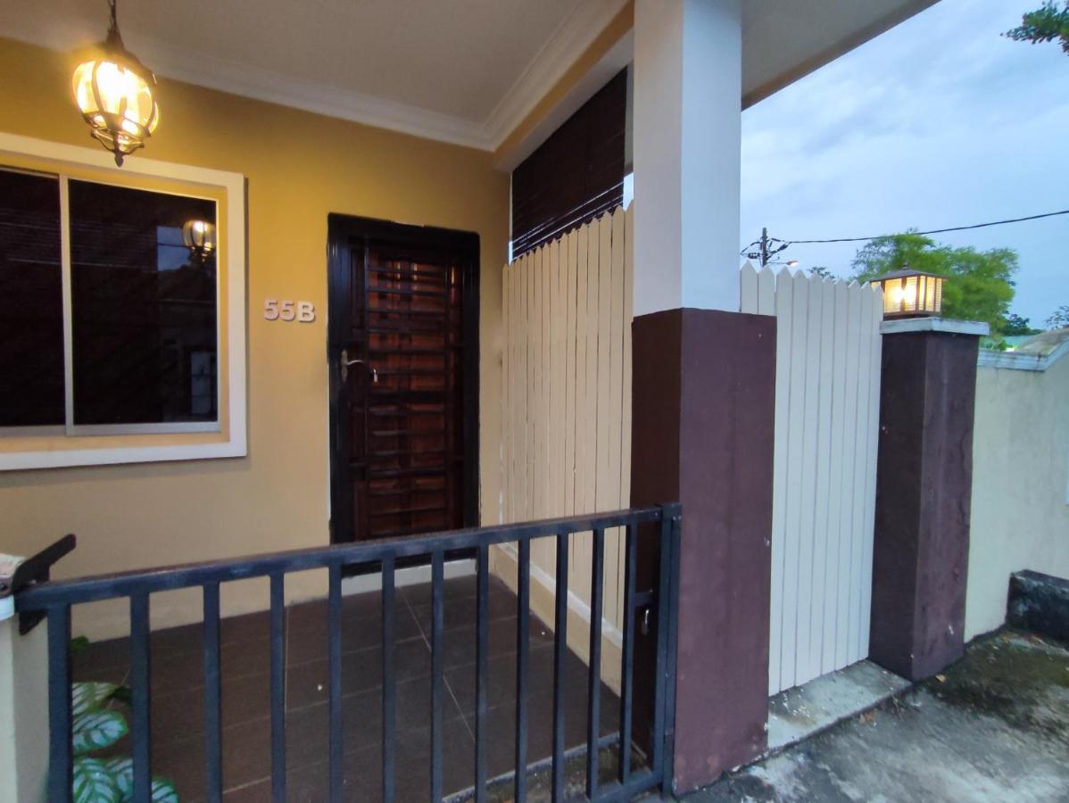 Mini Green Homestay Kulai Exterior foto
